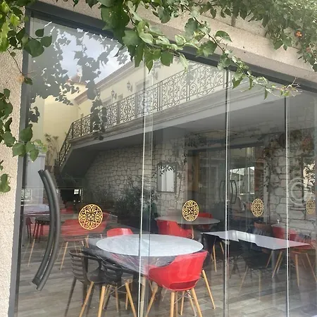 מלון The Design *