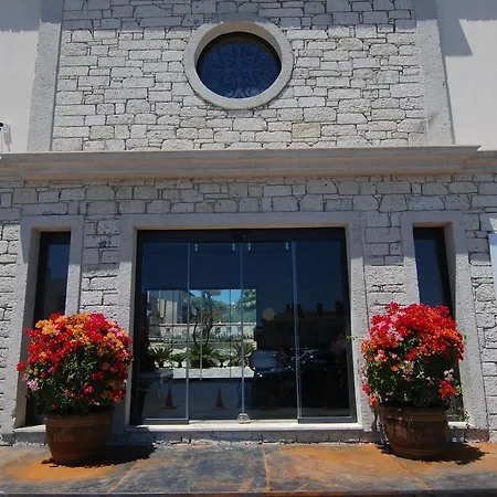 מלון The Design *