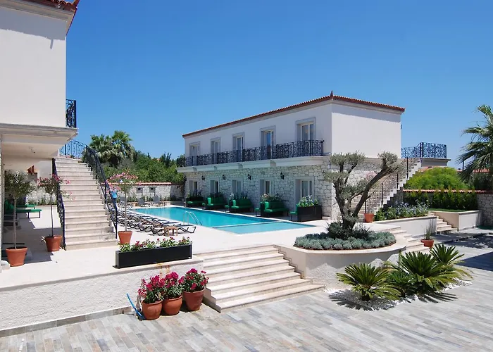 Отель The Design *